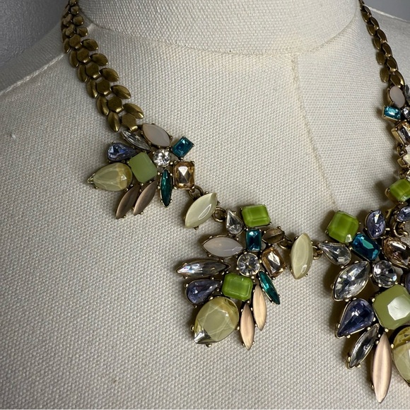 Stella & Dot Trellis Multicolor Crystal Cluster Boho Statement Necklace - Picture 6 of 7